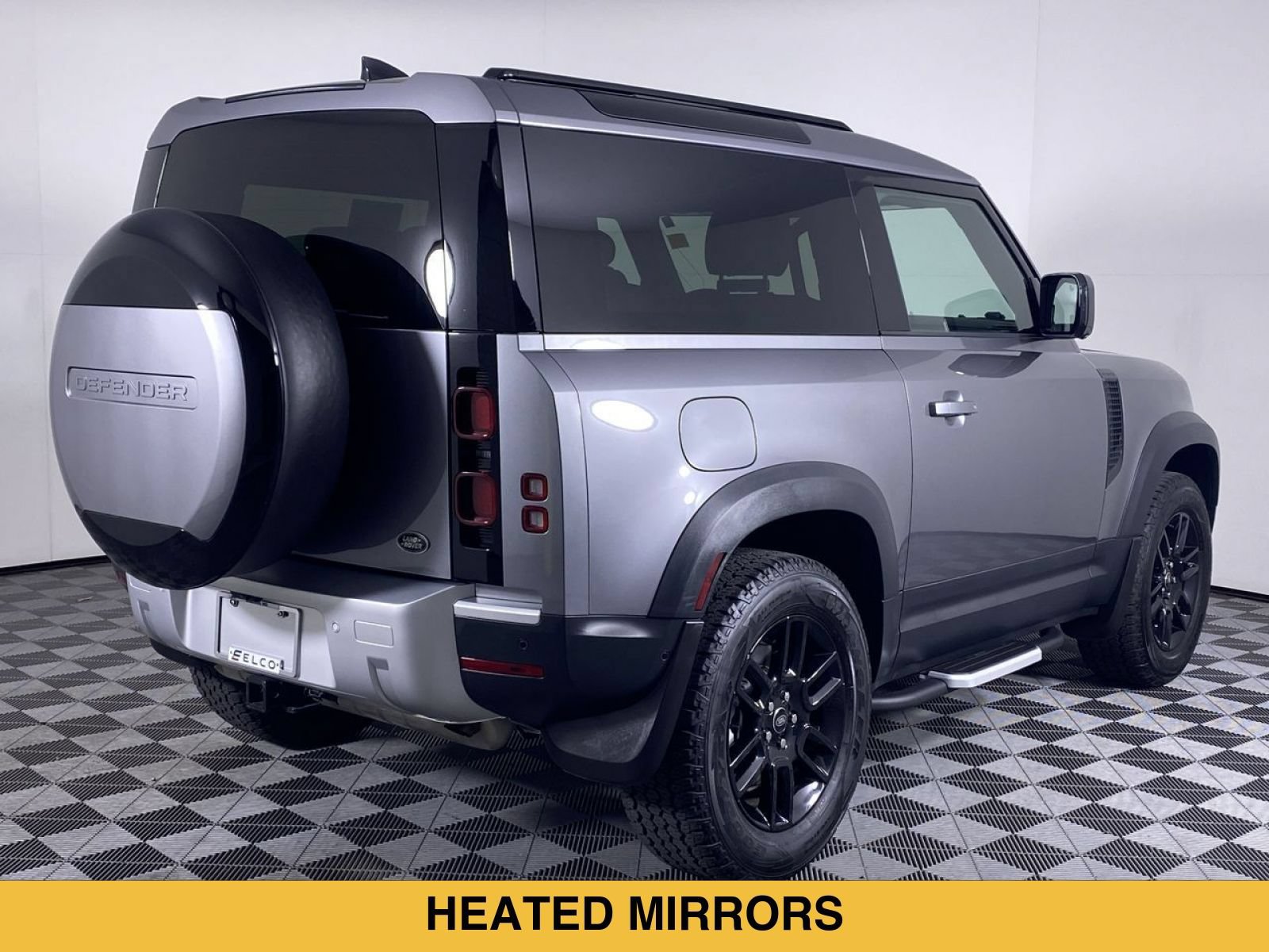 Used 2023 Land Rover Defender 90 SE AWD/4WD image 21
