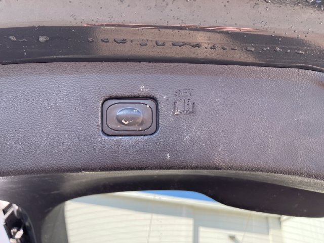 Used 2024 Ford Edge SEL w/ Convenience Package AWD/4WD image 30