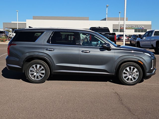 Used 2025 Hyundai Palisade SEL FWD image 4