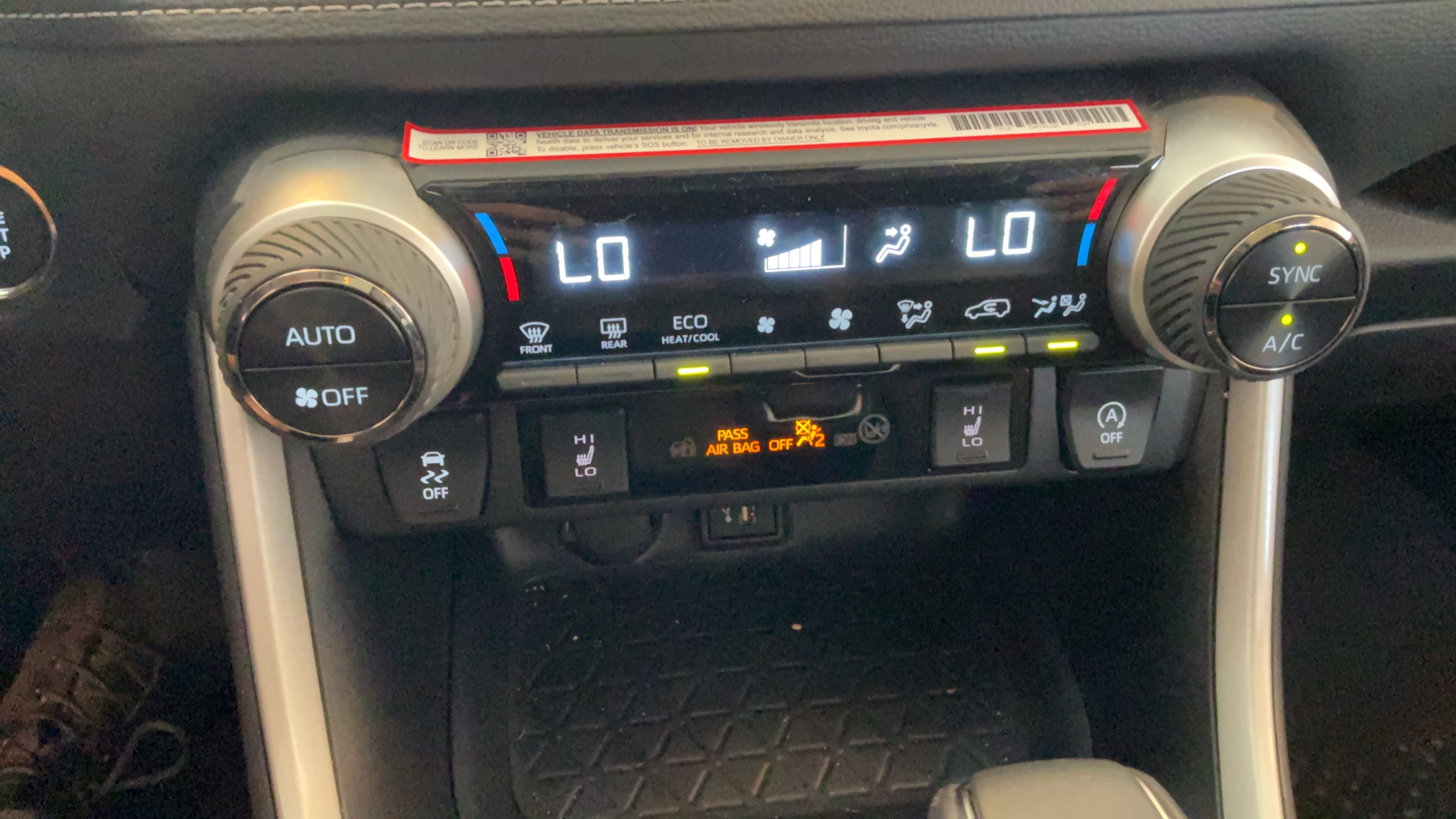Used 2025 Toyota RAV4 XLE Premium w/ Weather Package AWD/4WD image 13