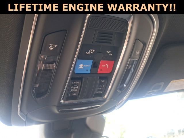 Used 2025 Jeep Grand Cherokee Laredo X w/ Trailer Tow Package AWD/4WD image 11