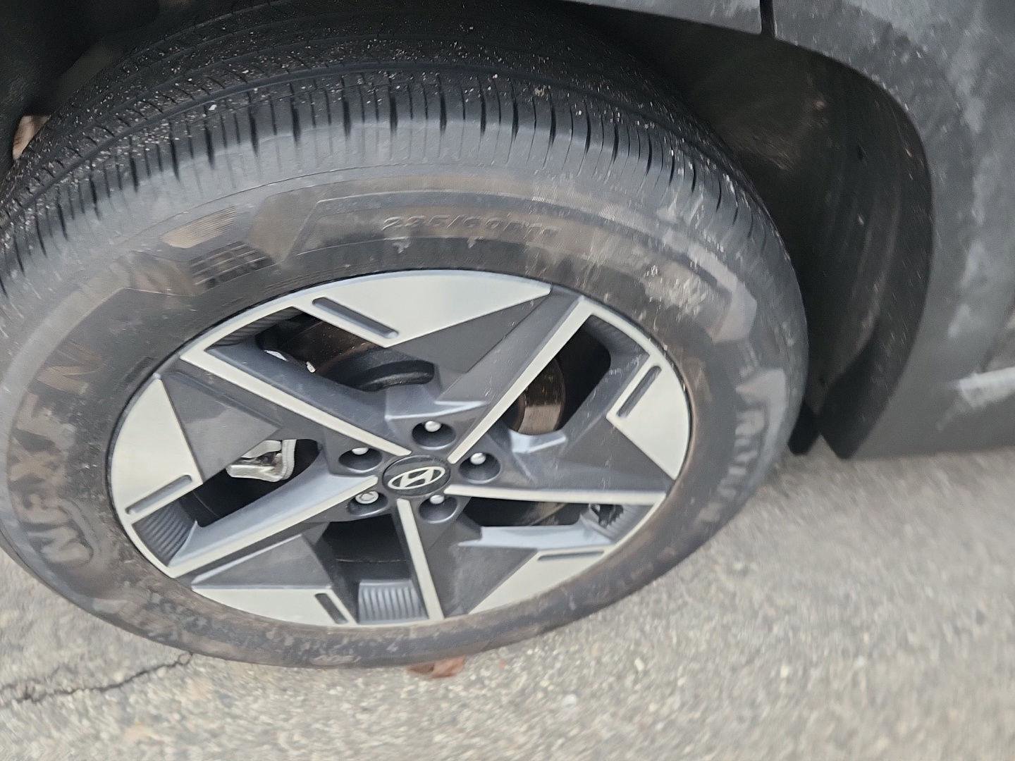 Used 2025 Hyundai Tucson SEL image 3