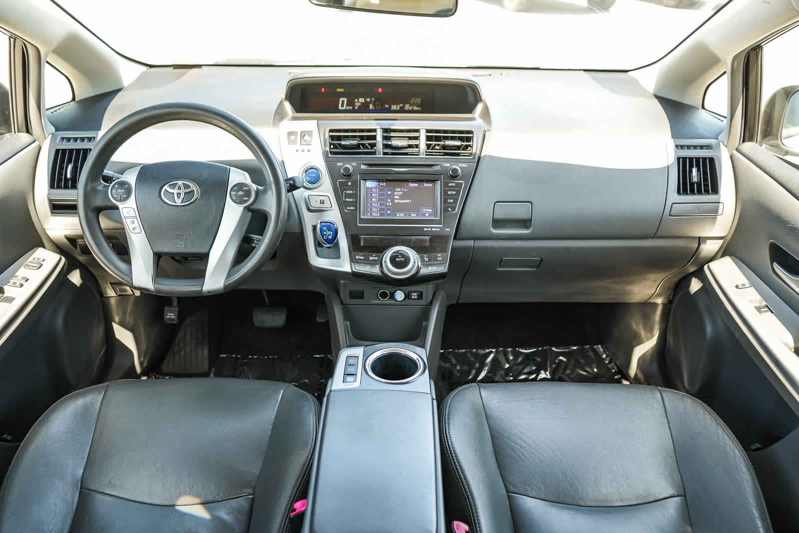Used 2013 Toyota Prius V Three FWD image 13
