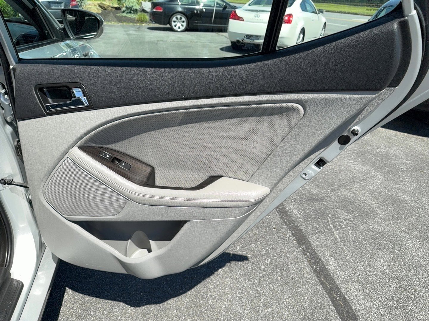Used 2012 Kia Optima EX w/ Premium Pkg FWD image 25