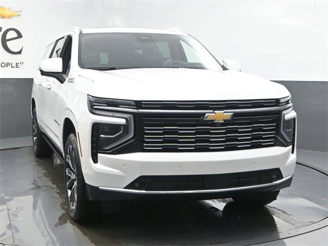 New 2025 Chevrolet Suburban High Country image 30