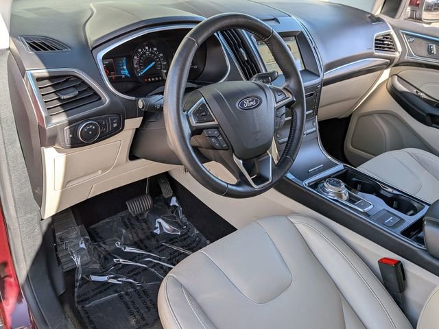 Used 2019 Ford Edge Titanium w/ Cold Weather Package FWD image 15