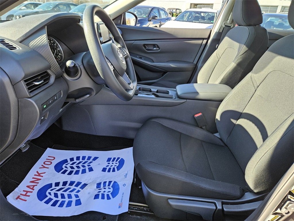 New 2025 Nissan Sentra S image 4