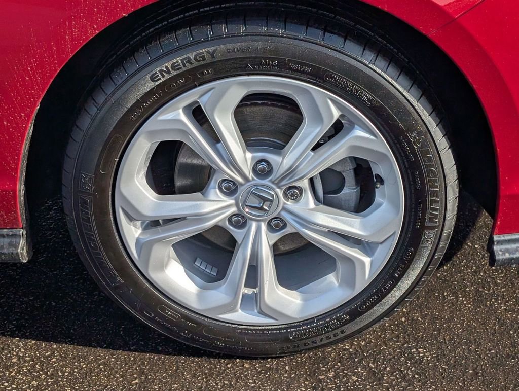 Used 2025 Honda Accord LX image 16