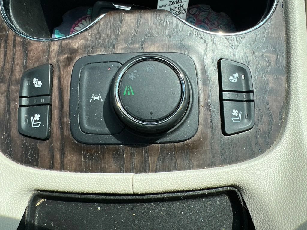 Used 2020 GMC Acadia Denali FWD image 14
