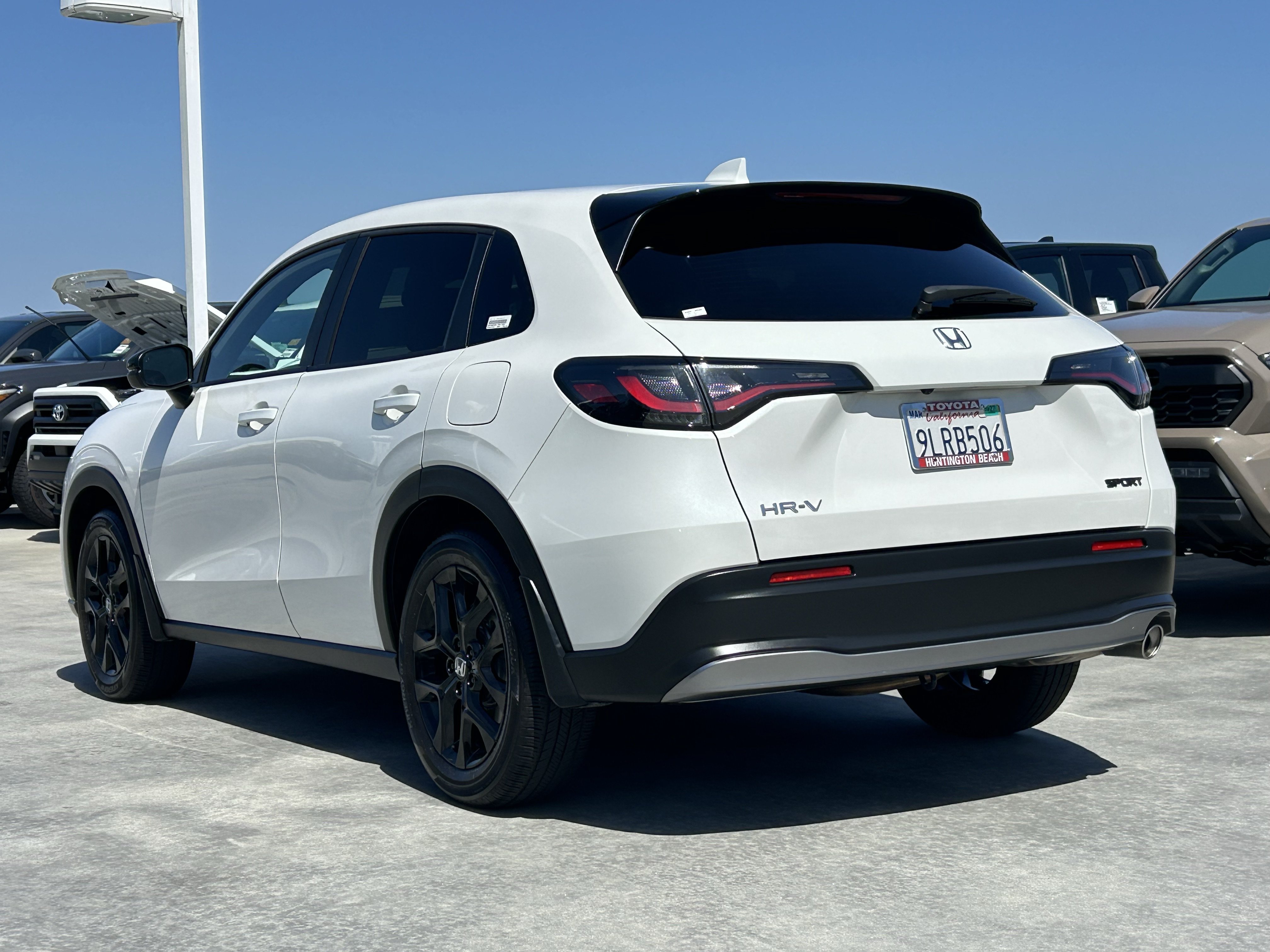Used 2024 Honda HR-V Sport image 5