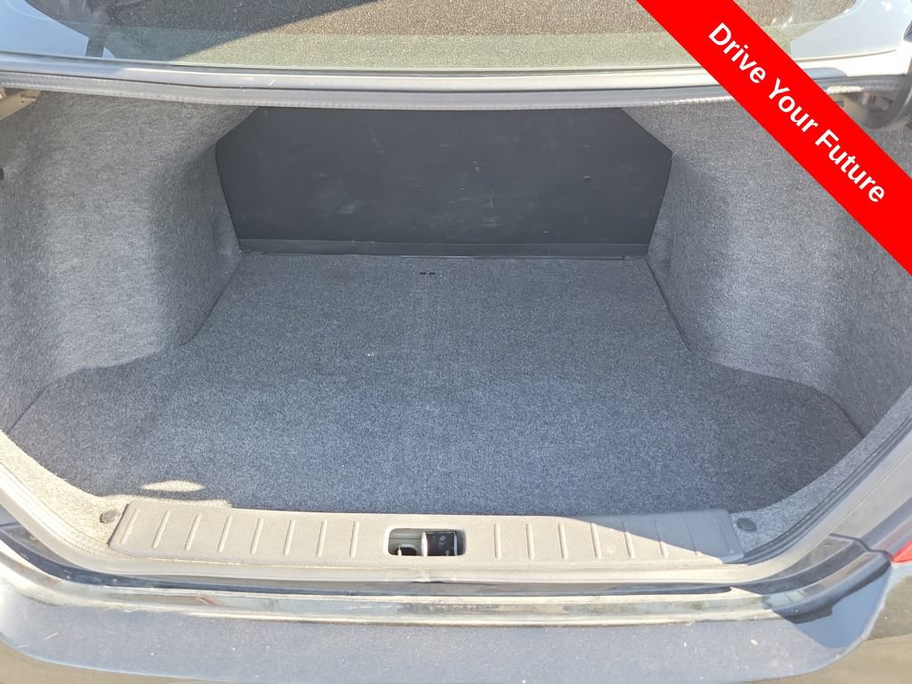 Used 2019 Nissan Versa S FWD image 26