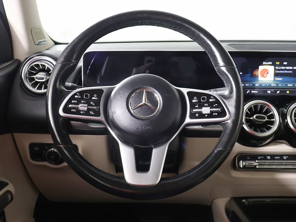 Used 2021 Mercedes-Benz GLB 250 4MATIC w/ Premium Package image 36