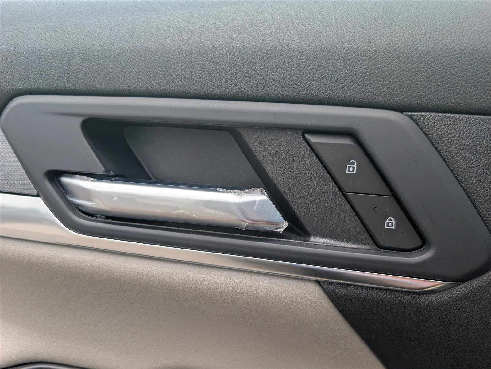 New 2026 GMC Terrain Elevation w/ Elevation Premium Package image 28