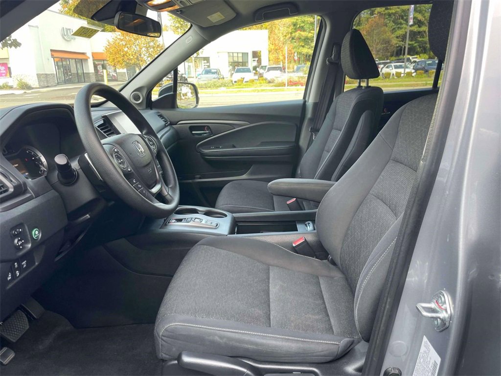 Certified 2023 Honda Ridgeline Sport image 15