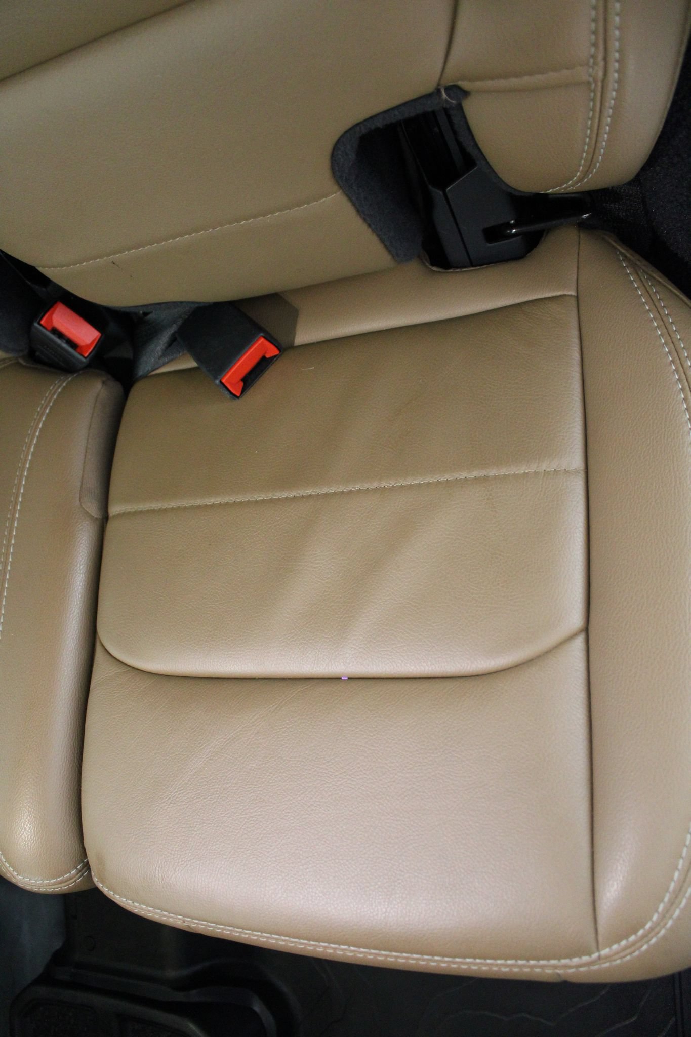 Used 2021 Jeep Wrangler Unlimited Sahara AWD/4WD image 18