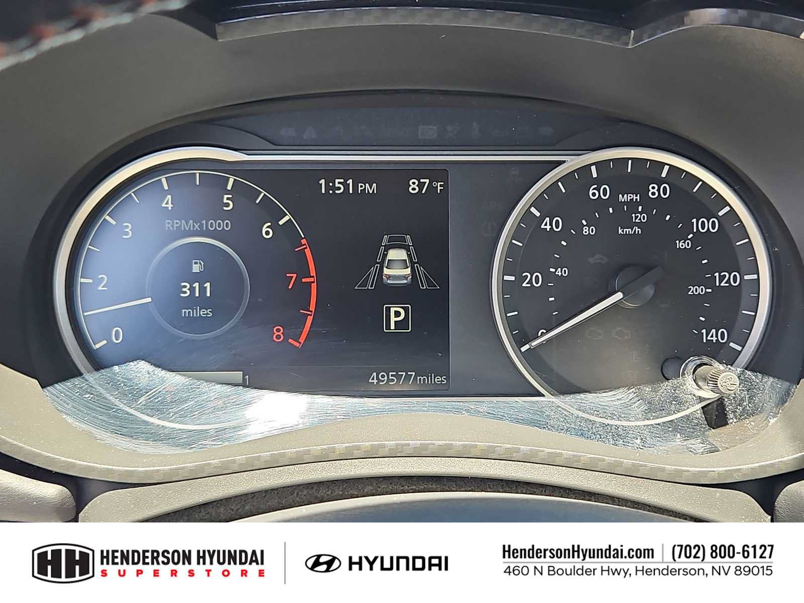 Used 2024 Nissan Versa SR FWD image 32