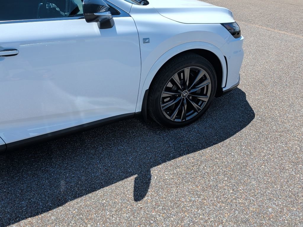 Used 2024 Lexus RX 350 F Sport w/ Convenience Package image 3
