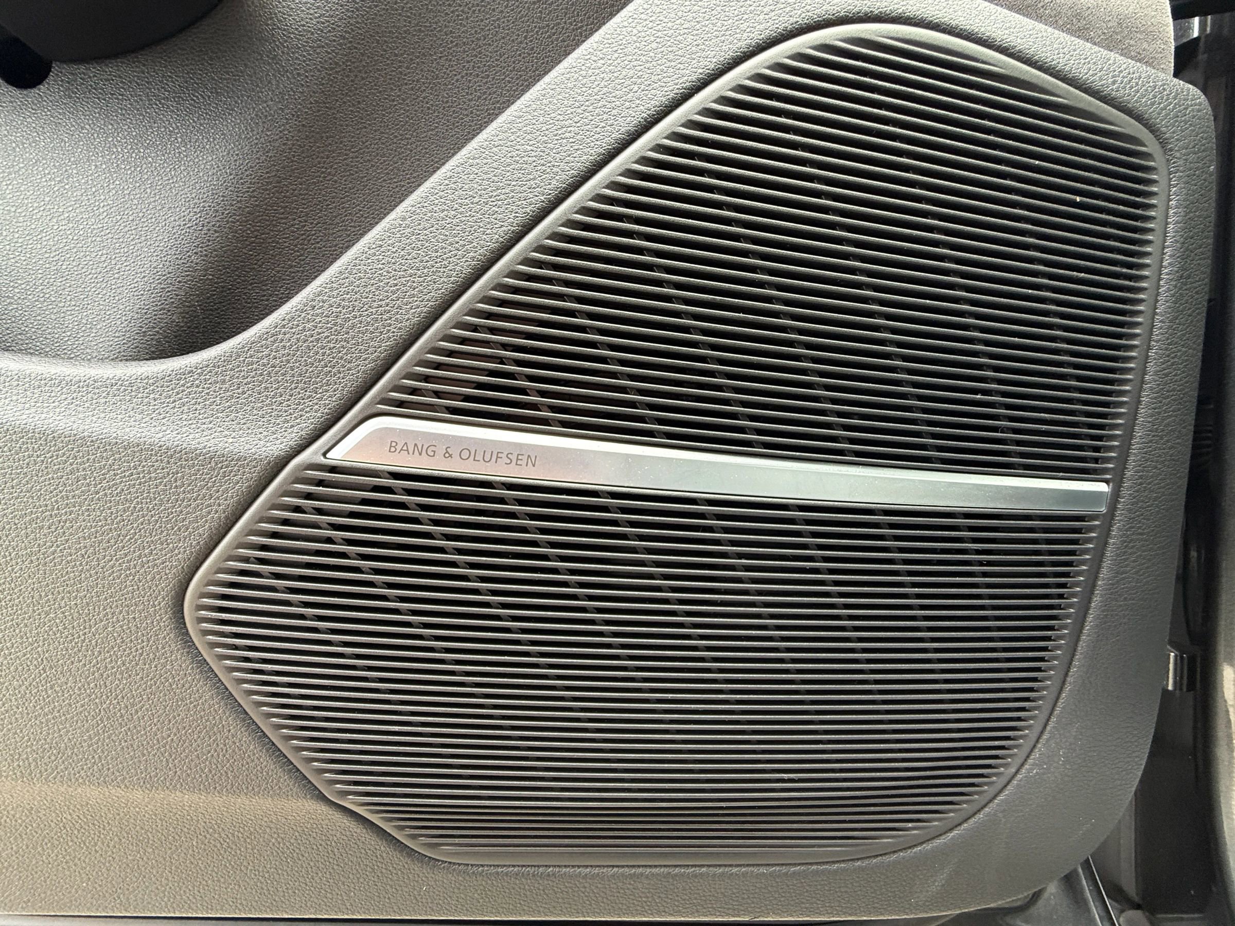 Used 2022 Audi SQ7 Prestige w/ Prestige Package image 30