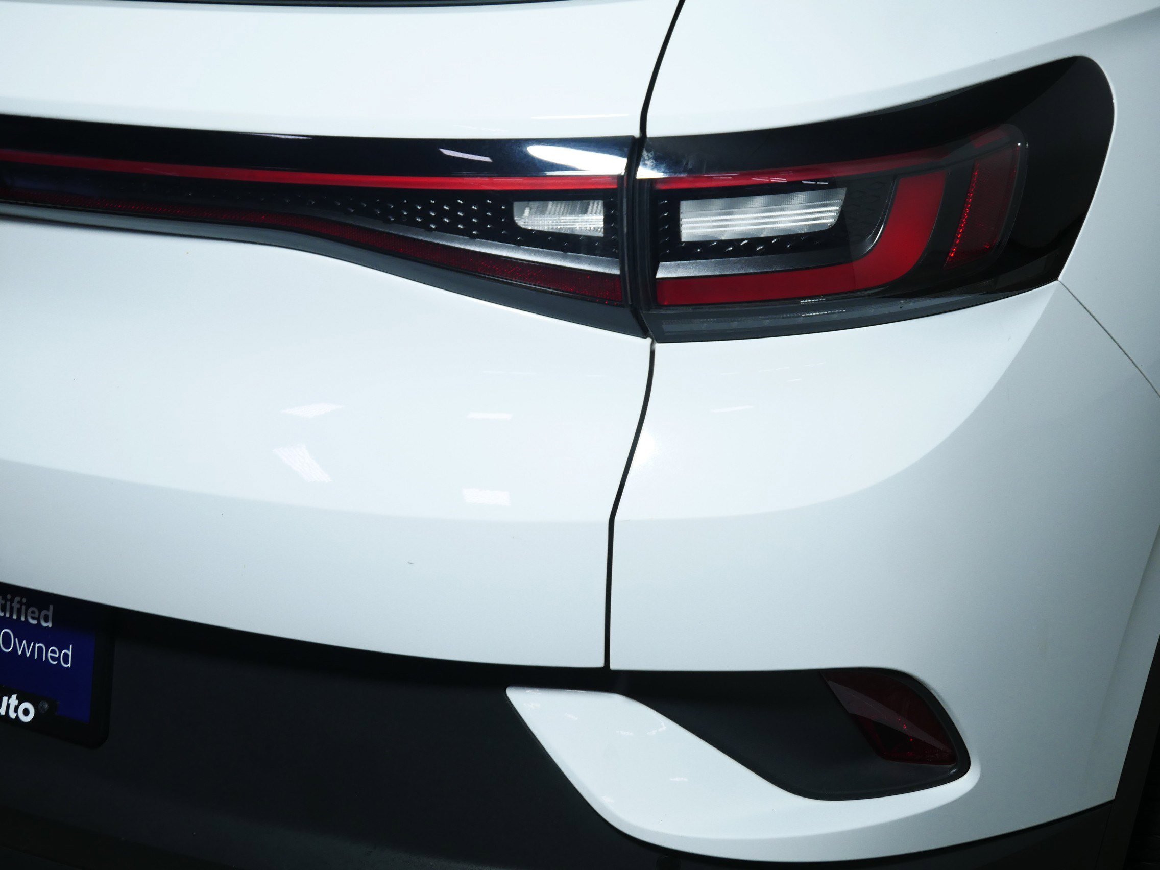 Certified 2021 Volkswagen ID.4 Pro image 17