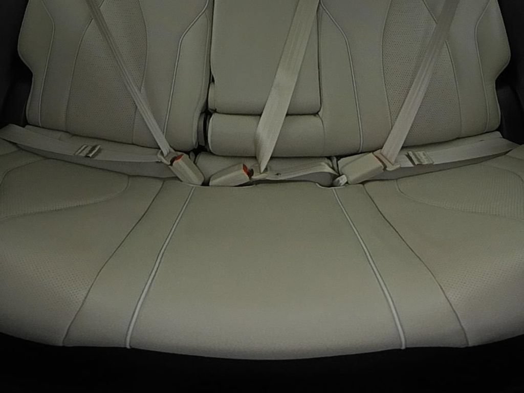Used 2020 Acura RDX w/ Advance Package FWD image 13