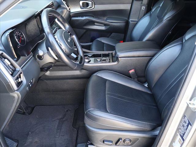 Used 2023 Kia Sorento EX AWD/4WD image 20