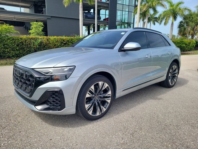 Certified 2025 Audi Q8 Premium Plus w/ Premium Plus Package AWD/4WD image 4