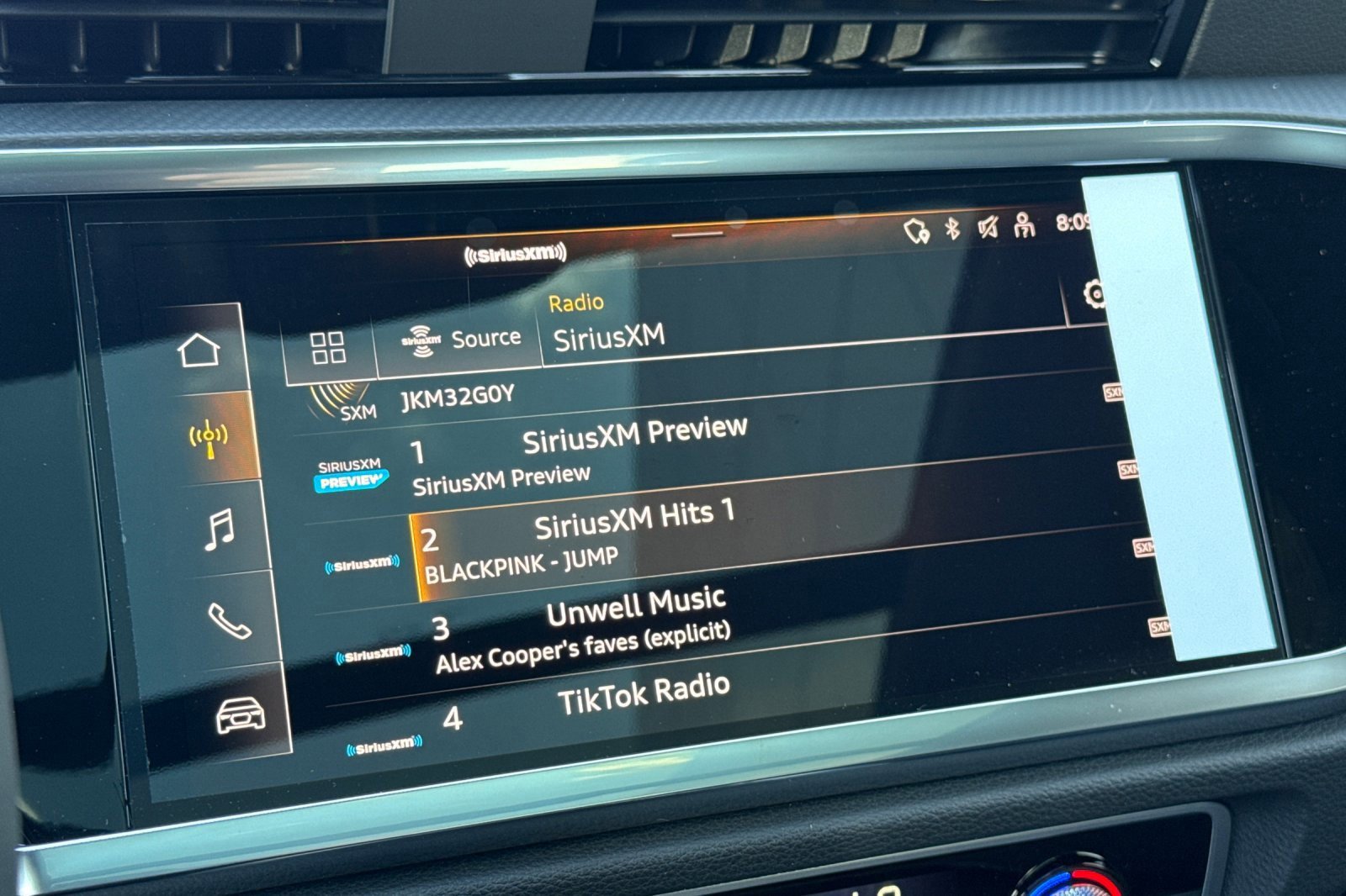 New 2025 Audi Q3 2.0T Premium image 15