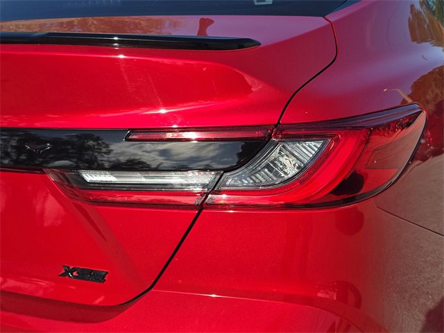 Used 2025 Toyota Camry XSE image 8