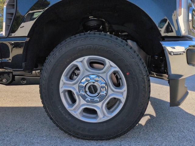 New 2026 Ford F350 XLT w/ XLT Premium Package AWD/4WD image 9