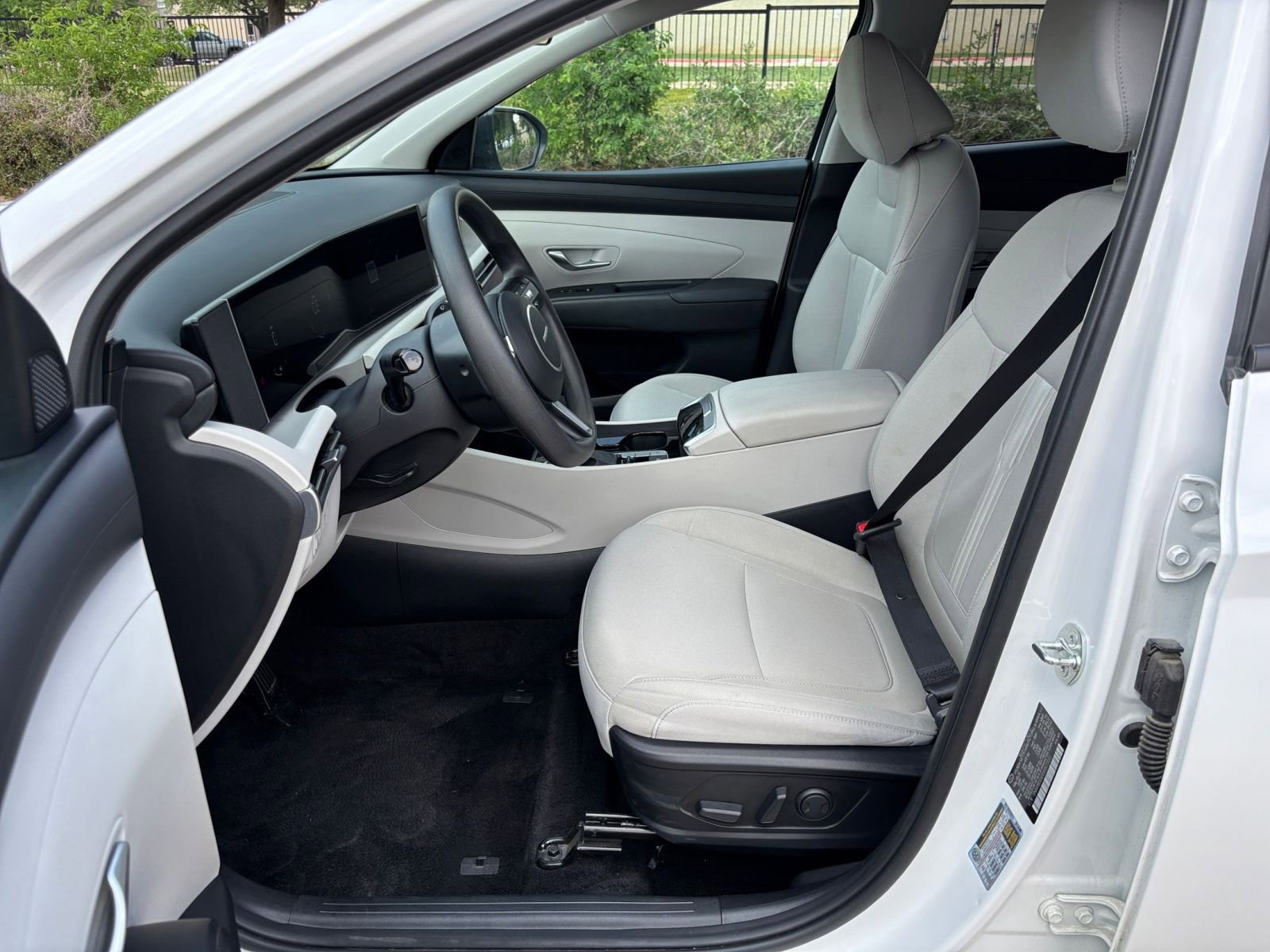Used 2025 Hyundai Tucson SEL FWD image 30