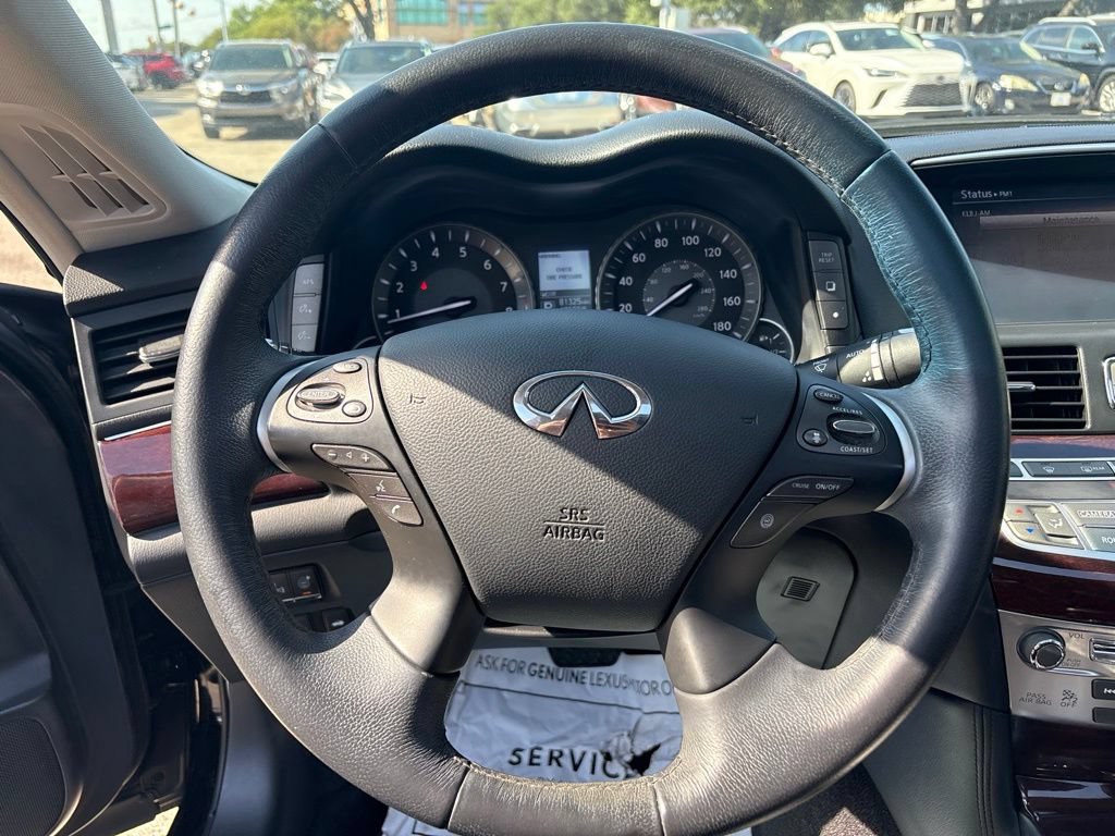 Used 2015 INFINITI Q70 L 3.7 w/ Technology Package RWD image 12