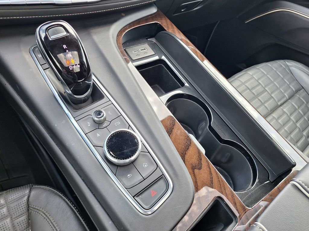 Certified 2023 Cadillac Escalade ESV Sport Platinum w/ Heavy-Duty Trailer Package image 16