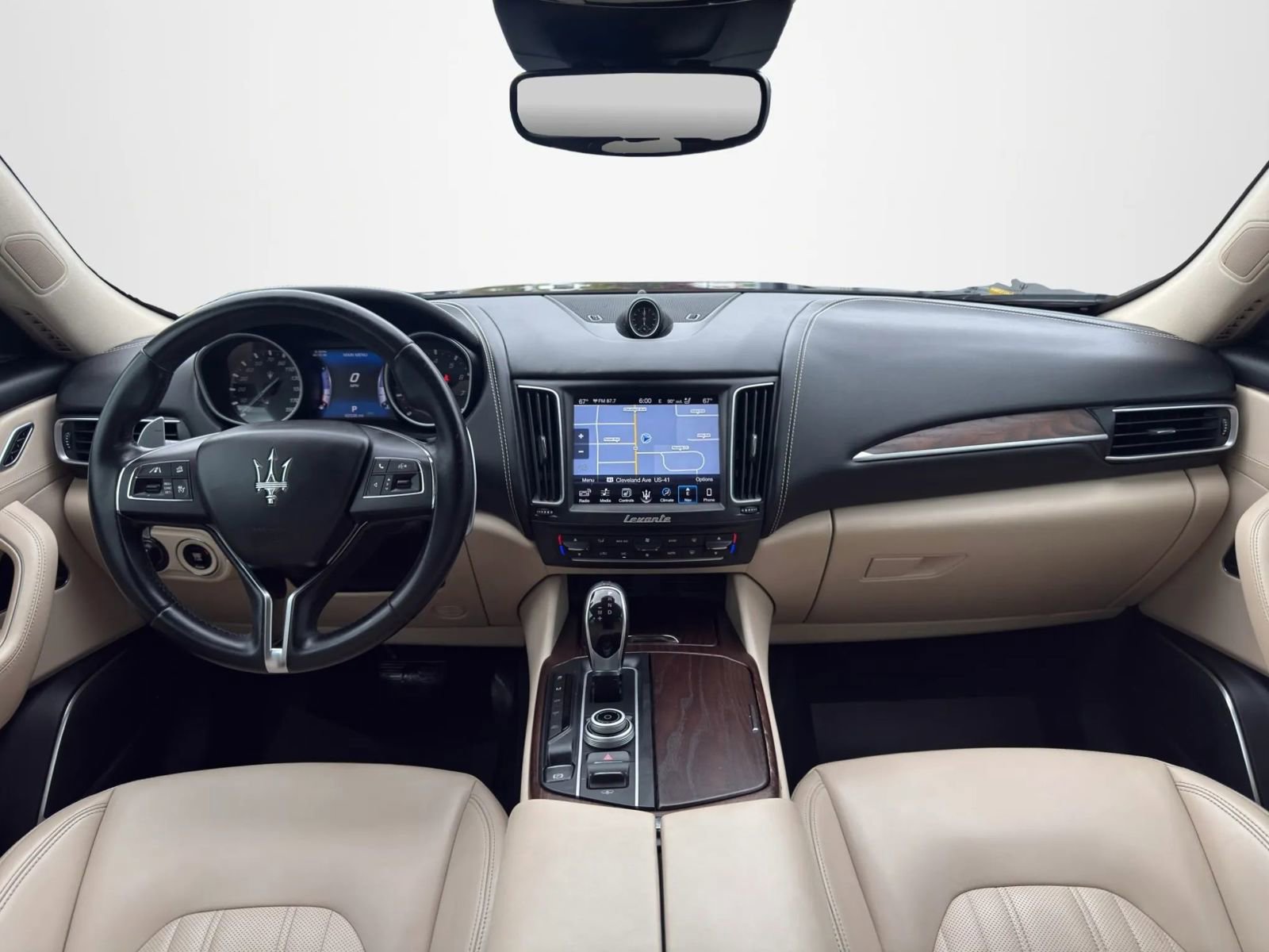Used 2017 Maserati Levante w/ Luxury Package AWD/4WD image 14
