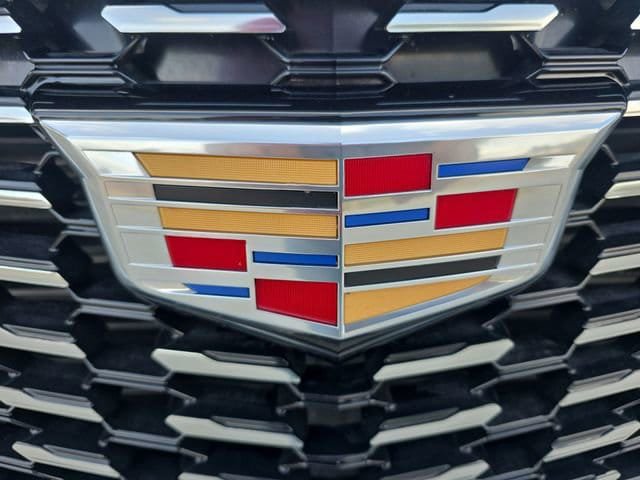 New 2025 Cadillac XT5 Luxury FWD image 28