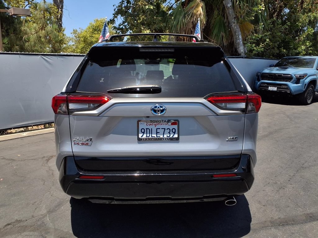Certified 2022 Toyota RAV4 XSE w/ Weather Package AWD/4WD image 21