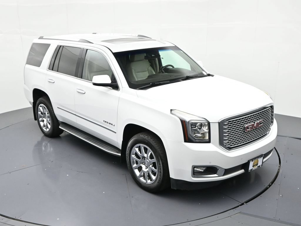 Used 2016 GMC Yukon Denali w/ Open Road Package AWD/4WD image 17