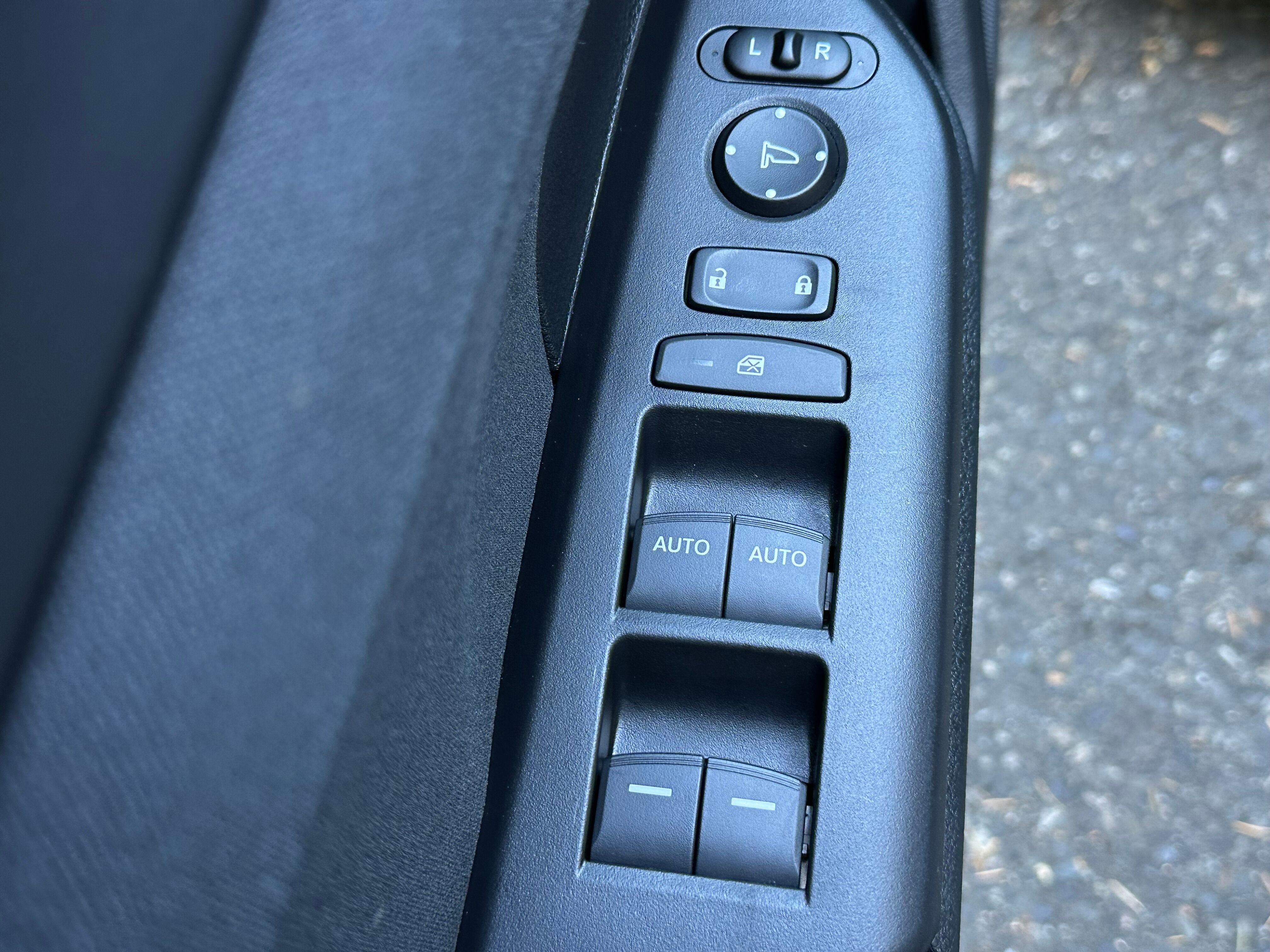 Used 2018 Honda Civic EX image 21