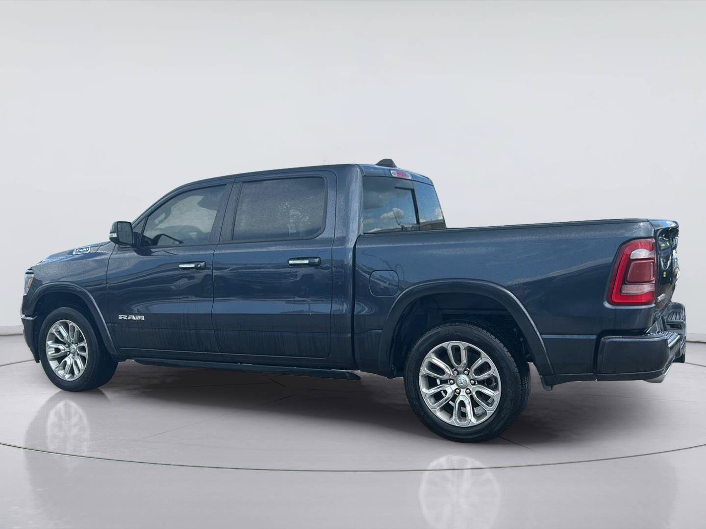 Used 2021 RAM 1500 Laramie w/ Laramie Southwest Edition RWD image 4