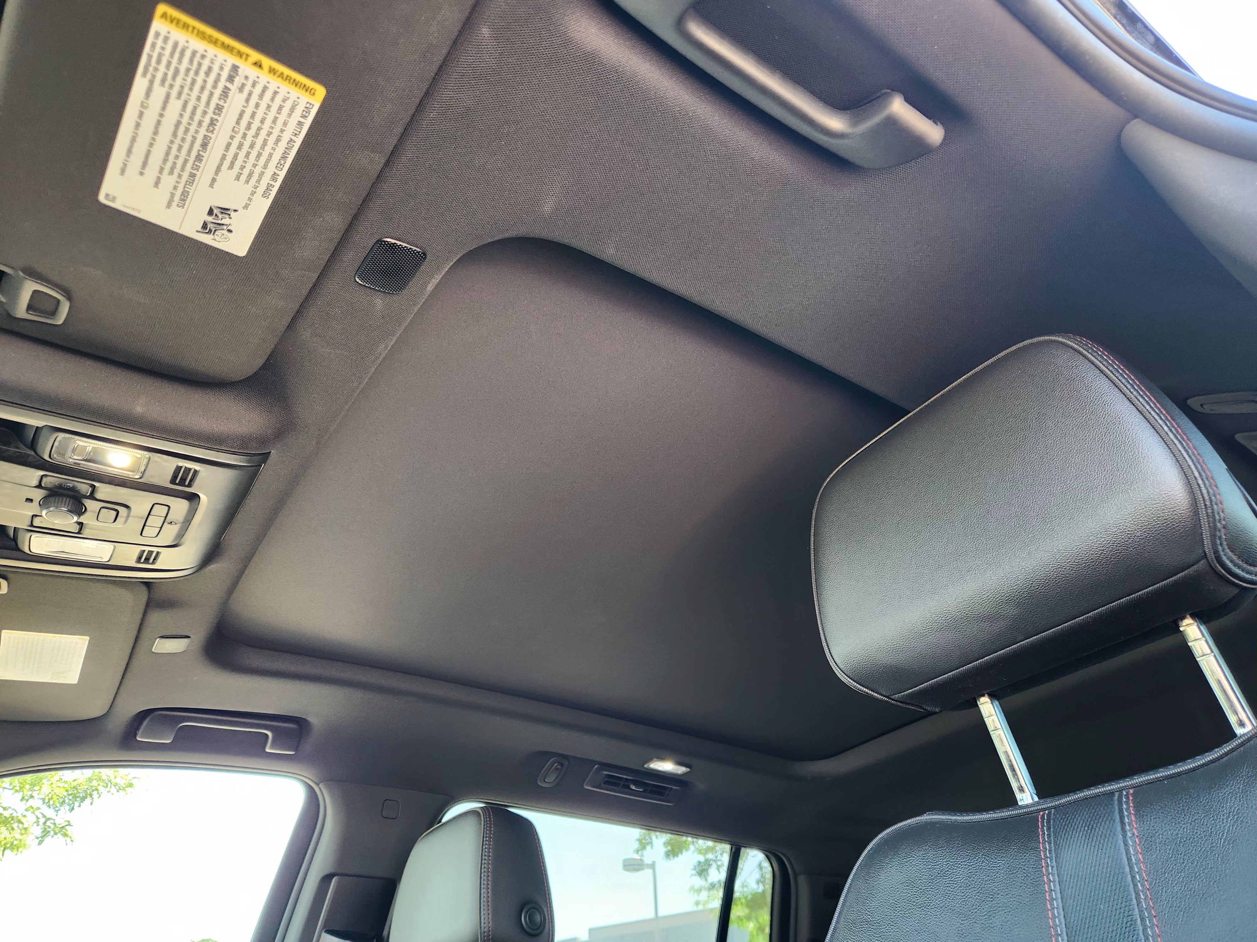 Used 2021 Chevrolet Suburban RST w/ Luxury Package AWD/4WD image 29
