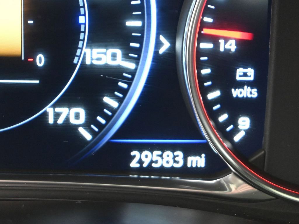 Certified 2023 Chevrolet Traverse Premier image 39