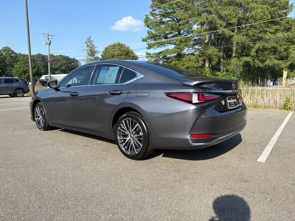 Used 2023 Lexus ES 250 w/ Premium Package AWD/4WD image 7