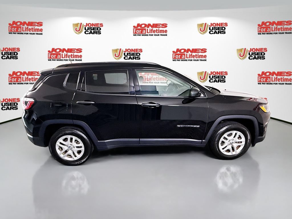 Used 2017 Jeep Compass Sport FWD image 16
