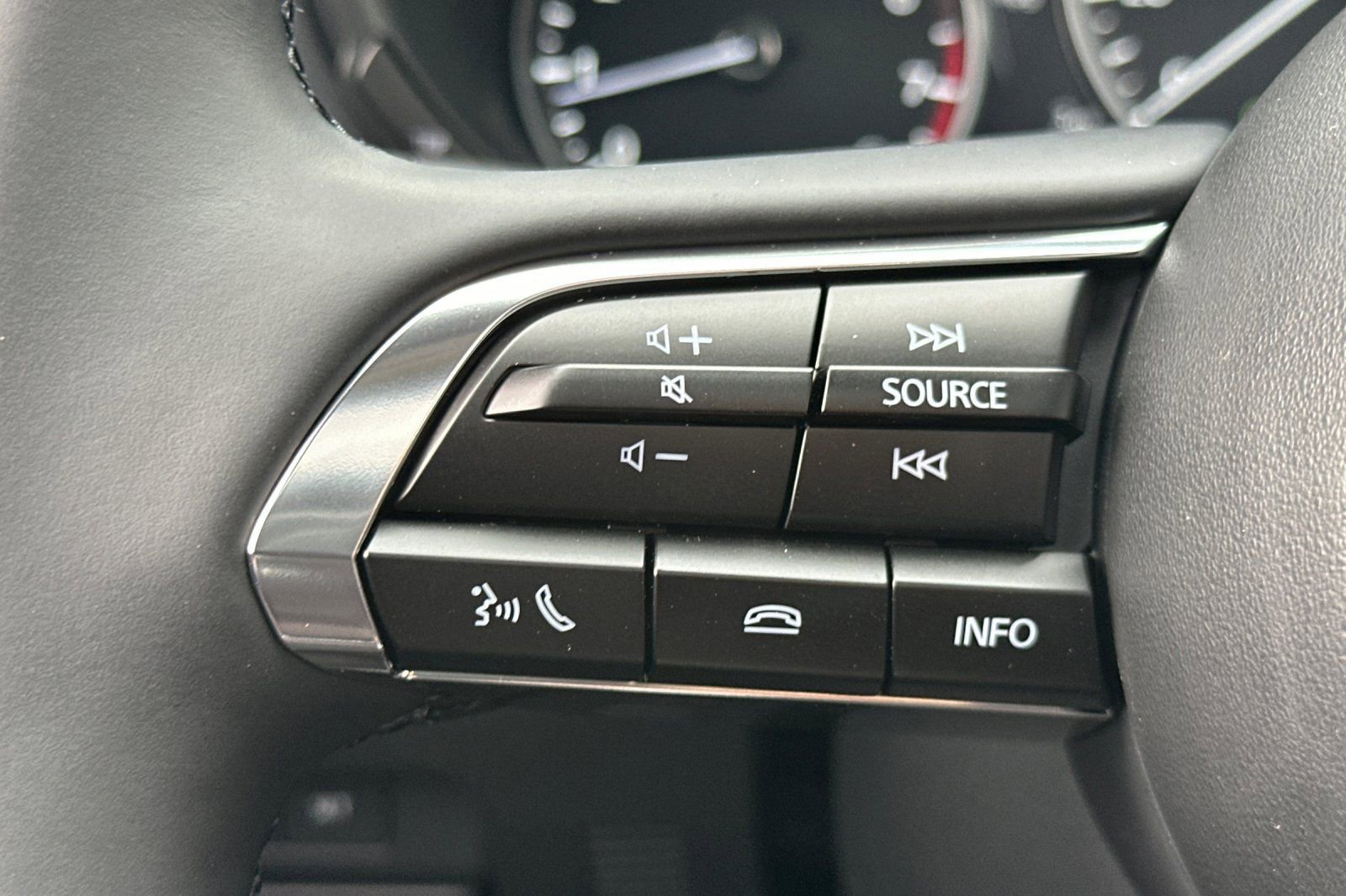 New 2026 MAZDA MAZDA3 2.5 S Hatchback w/ Premium Pkg image 27