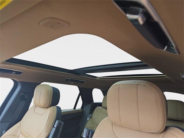 New 2026 Land Rover Range Rover Sport Dynamic SE image 17