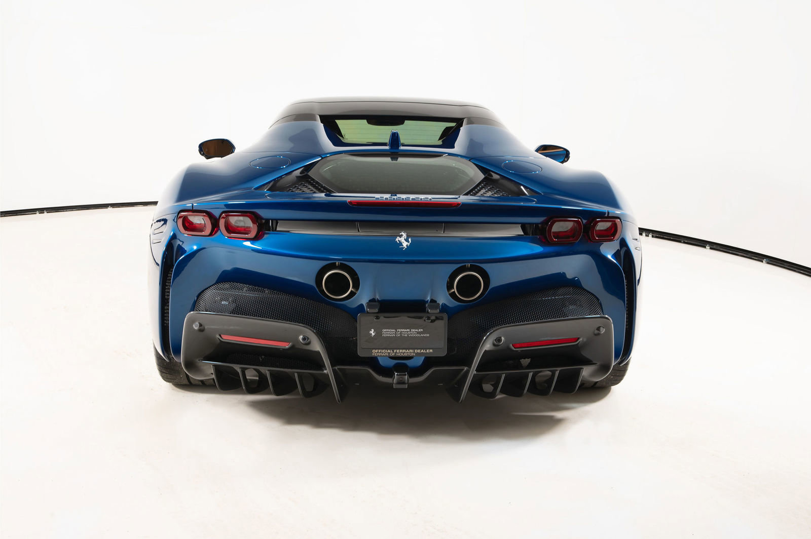Certified 2022 Ferrari SF90 Spider AWD/4WD image 10