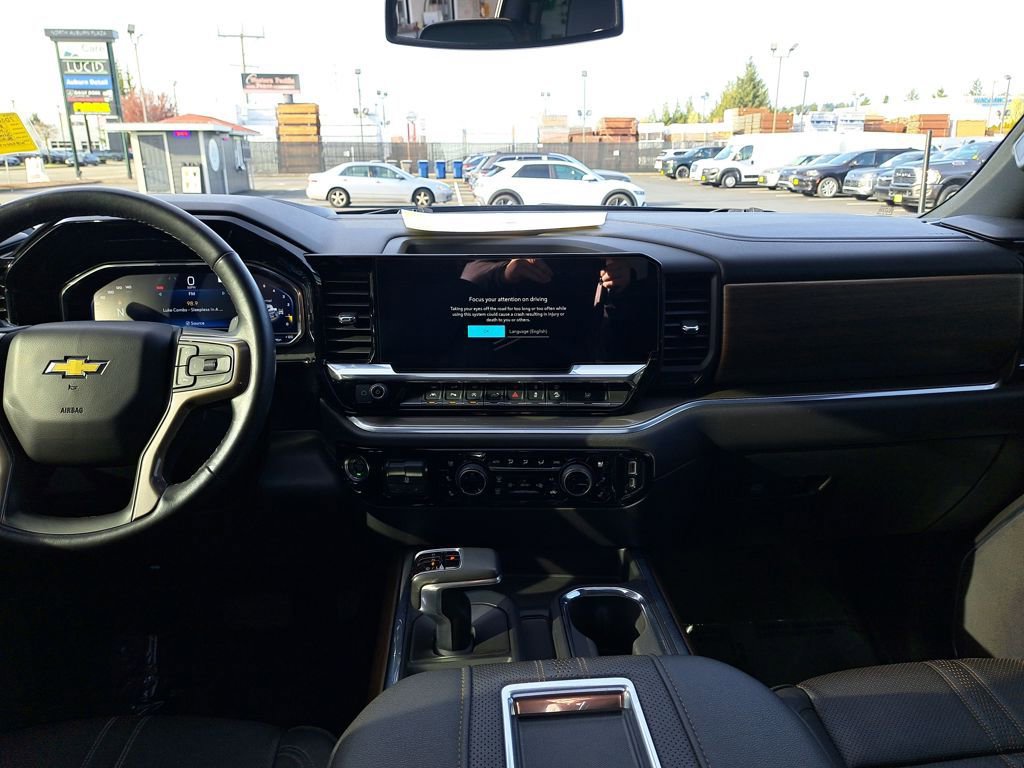 Used 2022 Chevrolet Silverado 1500 High Country w/ Z71 Off-Road Package image 21