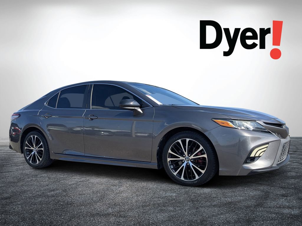 Used 2019 Toyota Camry SE FWD video 1