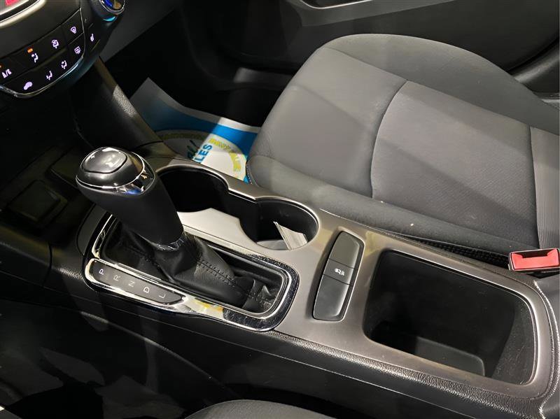 Used 2017 Chevrolet Cruze LT w/ Convenience Package image 10