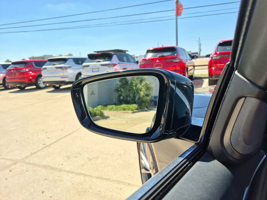 Used 2021 BMW 530i xDrive w/ Premium Package image 29