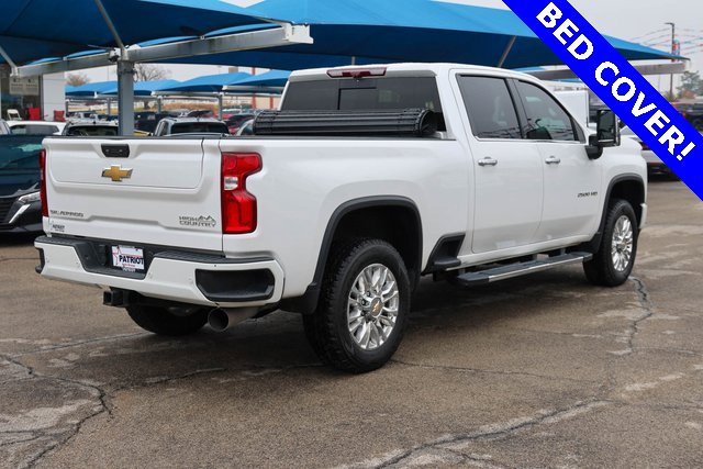 Used 2023 Chevrolet Silverado 2500 High Country w/ Z71 Off-Road Package image 3
